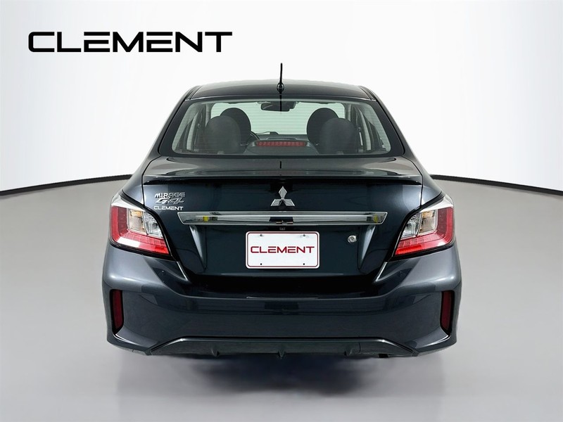 Mitsubishi Mirage G4 Vehicle Image 08
