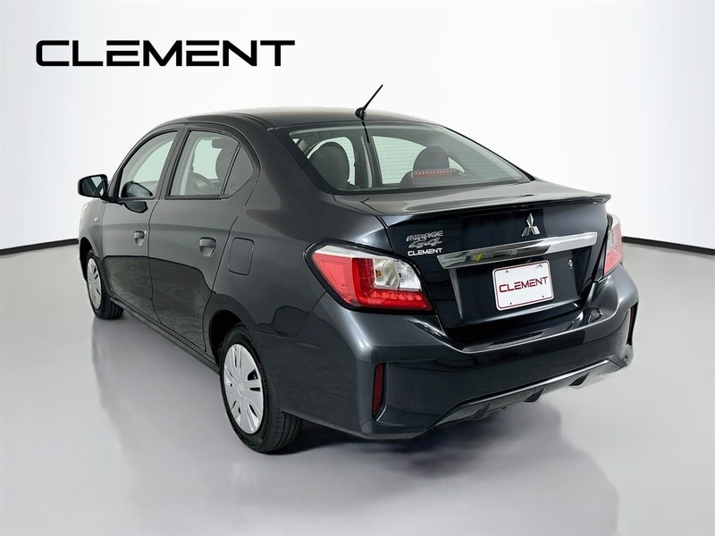 Mitsubishi Mirage G4 Vehicle Image 10