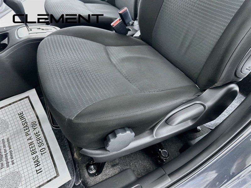 Mitsubishi Mirage G4 Vehicle Image 27