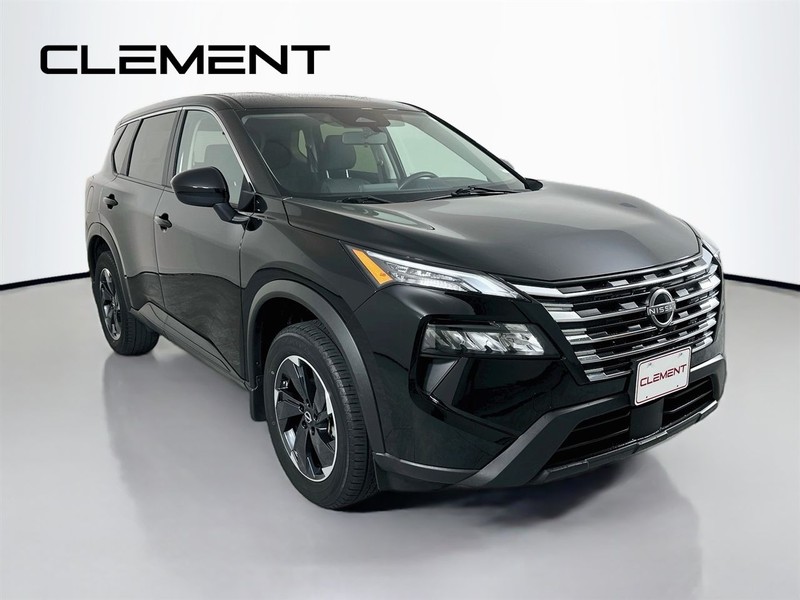 Nissan Rogue Vehicle Image 05