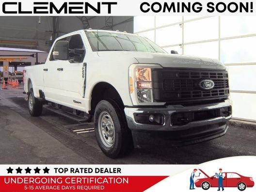 Ford Super Duty F-250 SRW Vehicle Image 02