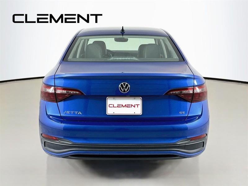 Volkswagen Jetta Vehicle Image 08