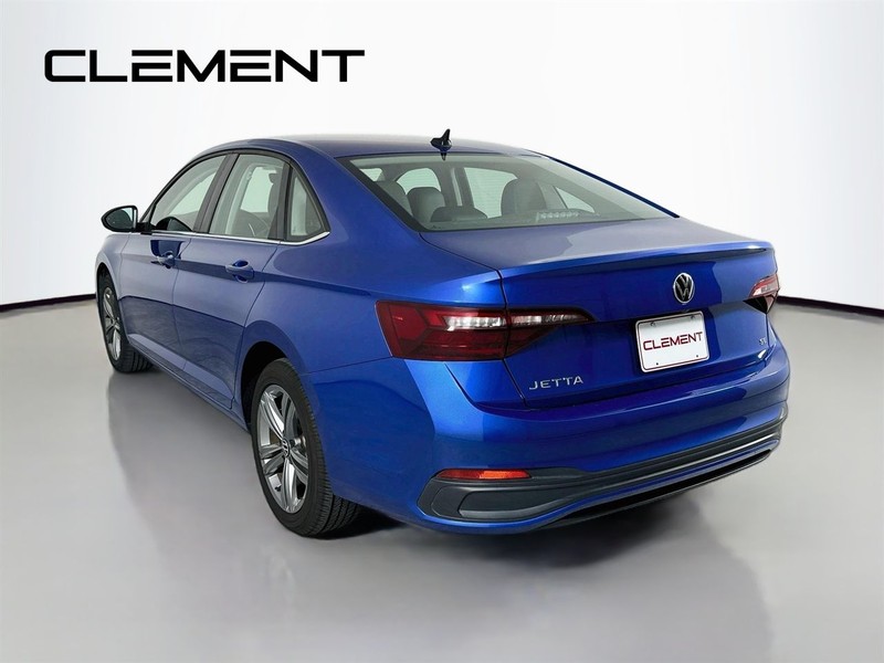Volkswagen Jetta Vehicle Image 10