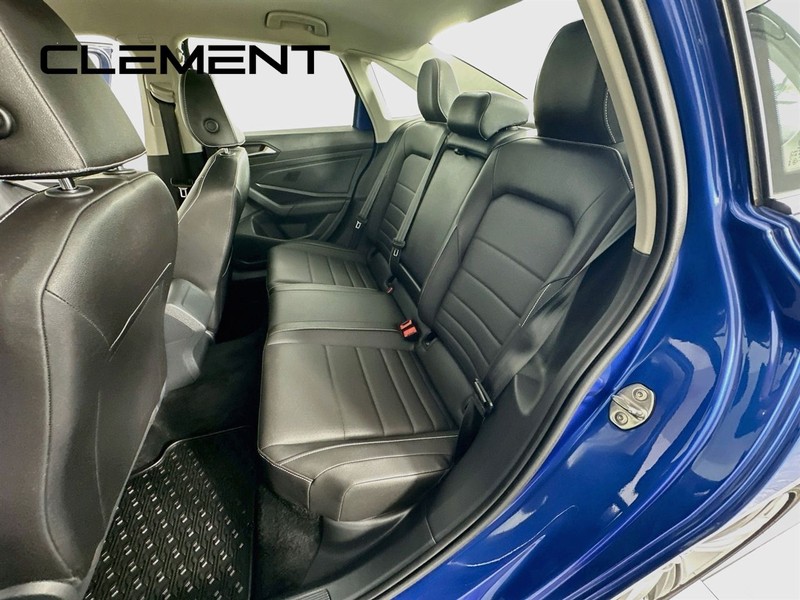 Volkswagen Jetta Vehicle Image 30