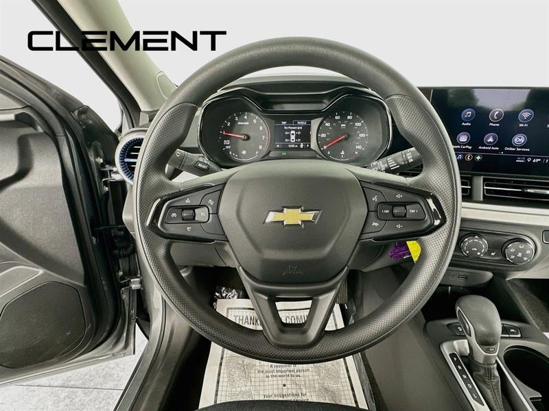 Chevrolet Trax Vehicle Image 15