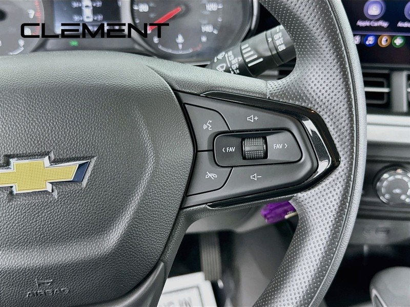 Chevrolet Trax Vehicle Image 17