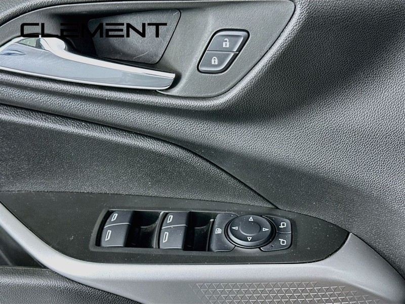Chevrolet Trax Vehicle Image 26