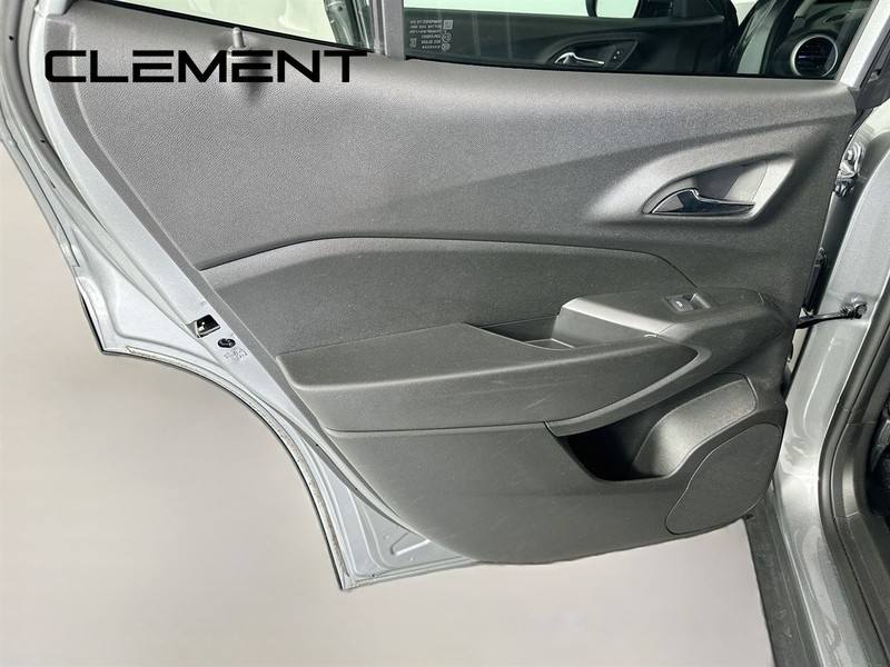 Chevrolet Trax Vehicle Image 30