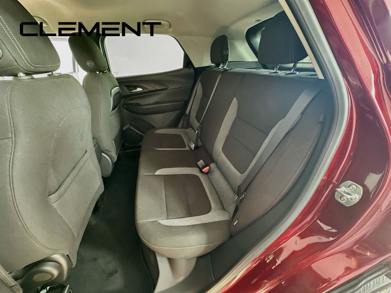 Chevrolet Trailblazer Vehicle Image 30