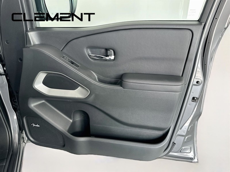 Nissan Frontier Vehicle Image 34