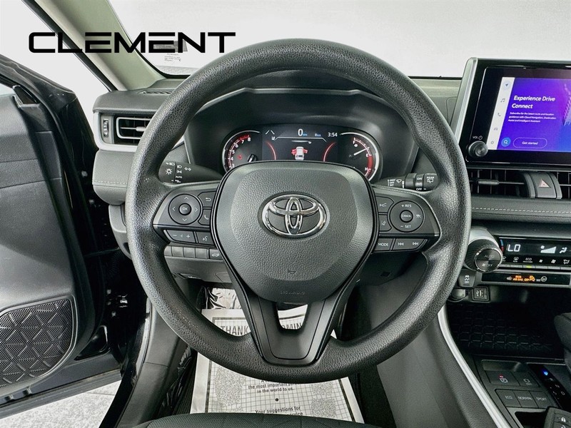 Toyota RAV4 Vehicle Image 15