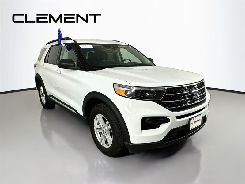 Ford Explorer Vehicle Full-screen Gallery Image 5