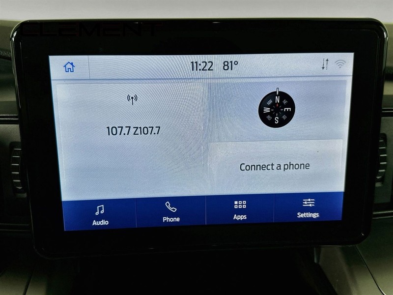 Ford Explorer Vehicle Full-screen Gallery Image 19
