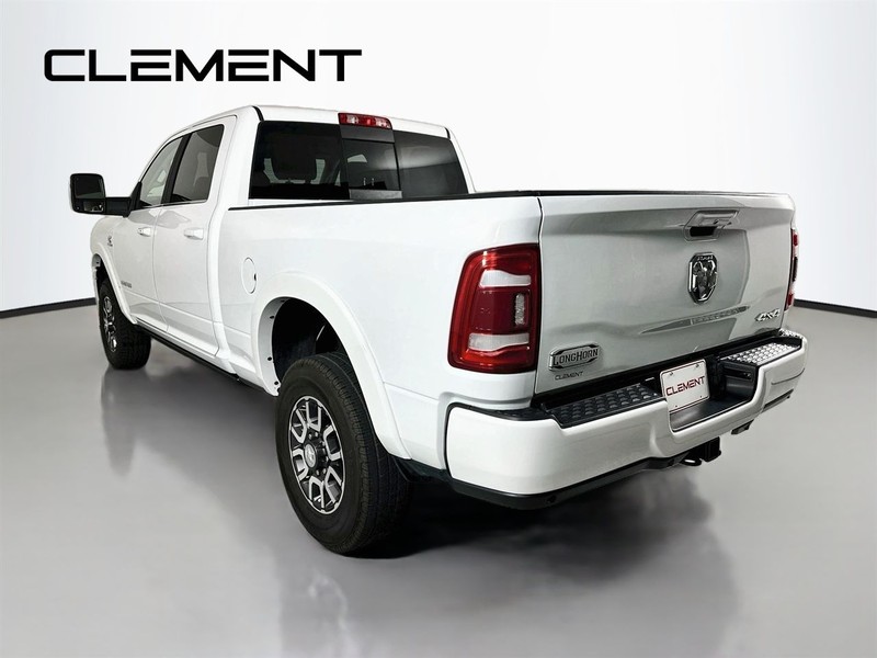 Ram 3500 Vehicle Image 10