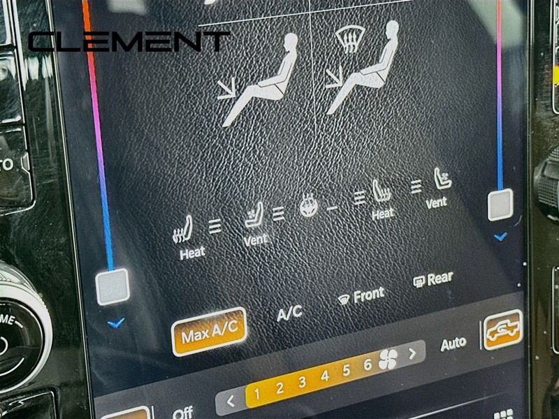 Ram 3500 Vehicle Image 23