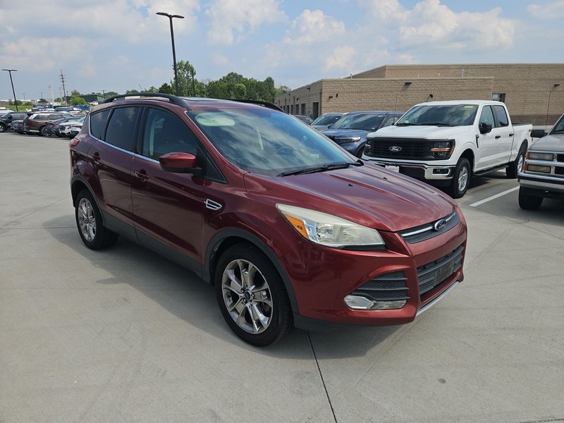 Ford Escape Vehicle Image 03