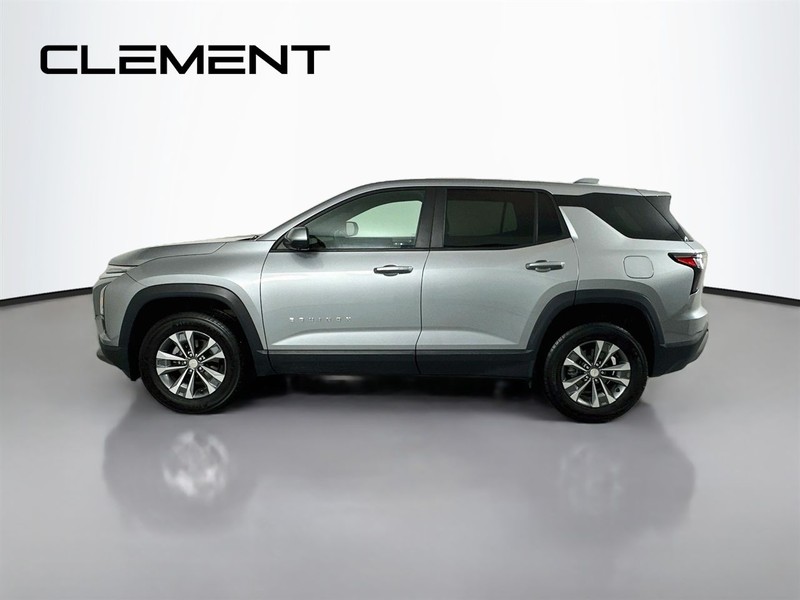 Chevrolet Equinox Vehicle Full-screen Gallery Image 6