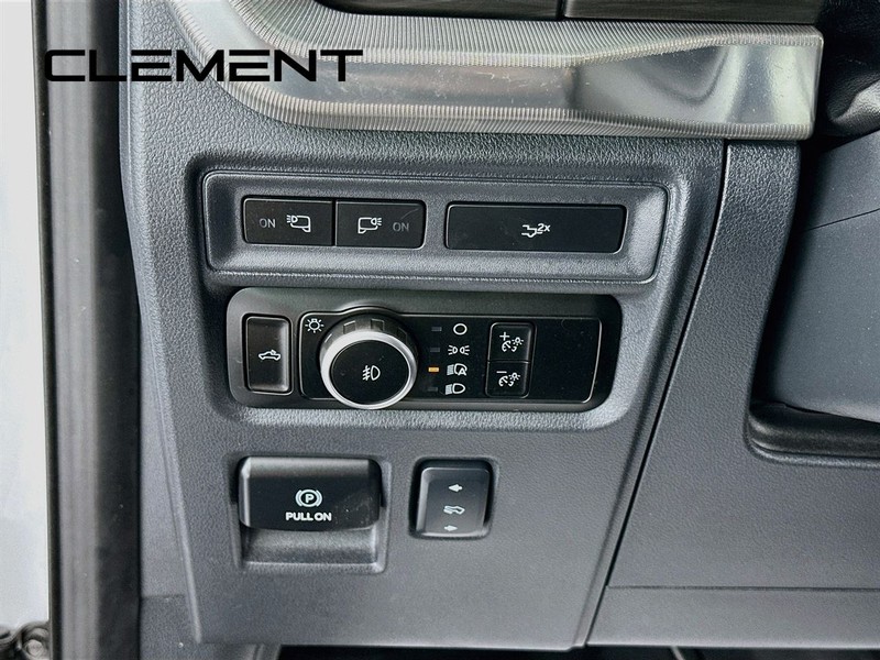 Ford F-150 Vehicle Image 14