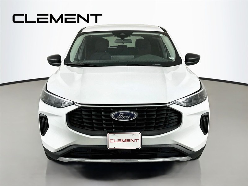 Ford Escape Vehicle Image 03
