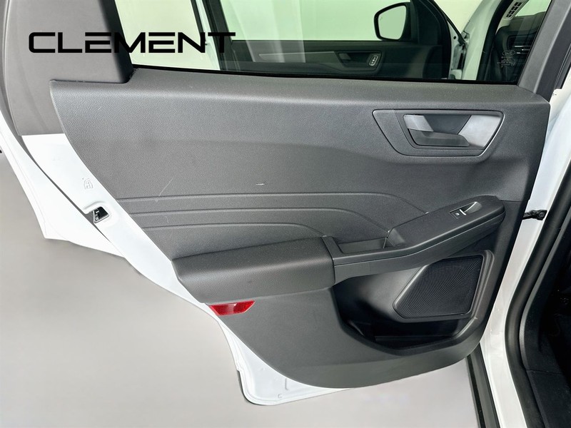 Ford Escape Vehicle Image 29