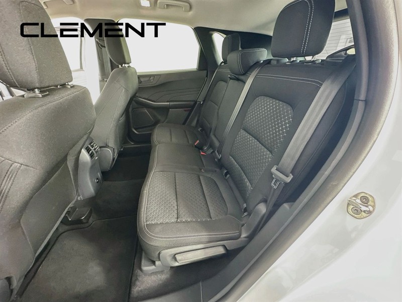 Ford Escape Vehicle Image 30