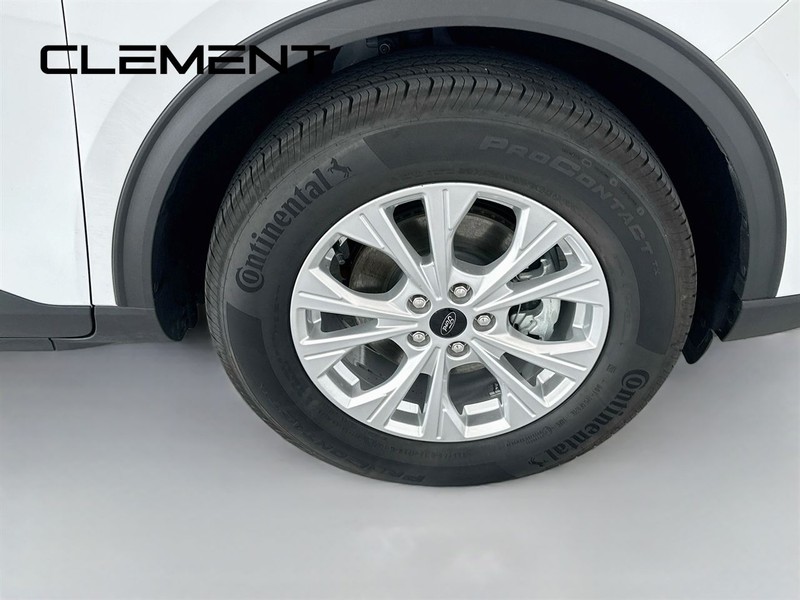 Ford Escape Vehicle Image 34