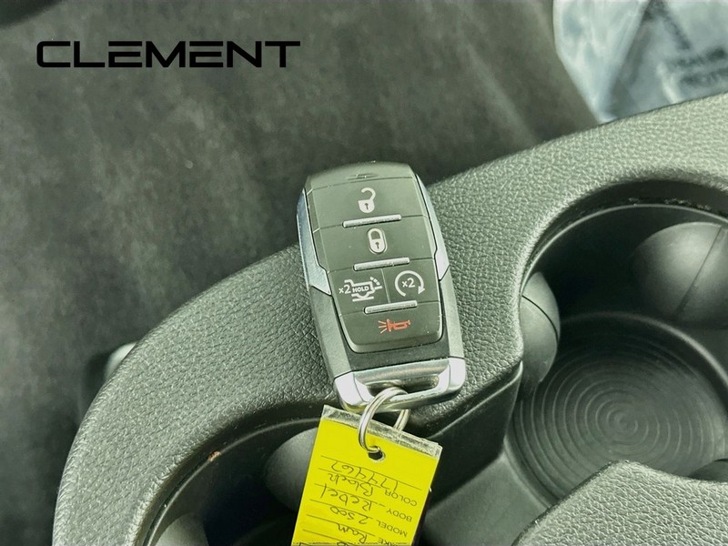 Ram 2500 Vehicle Image 23