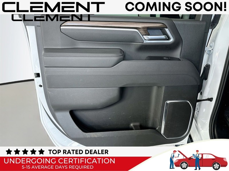Chevrolet Silverado 2500HD Vehicle Full-screen Gallery Image 30
