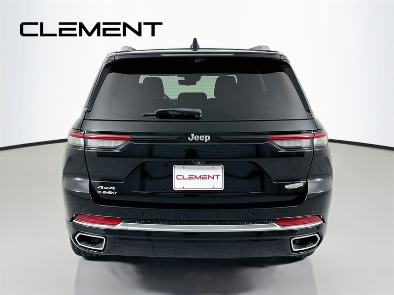 Jeep Grand Cherokee Vehicle Image 08