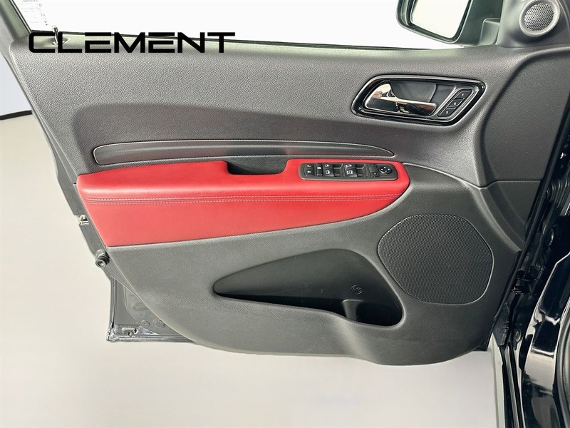 Dodge Durango Vehicle Full-screen Gallery Image 28