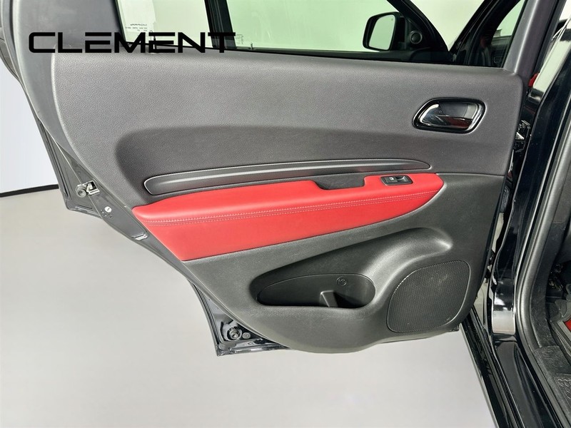Dodge Durango Vehicle Full-screen Gallery Image 31