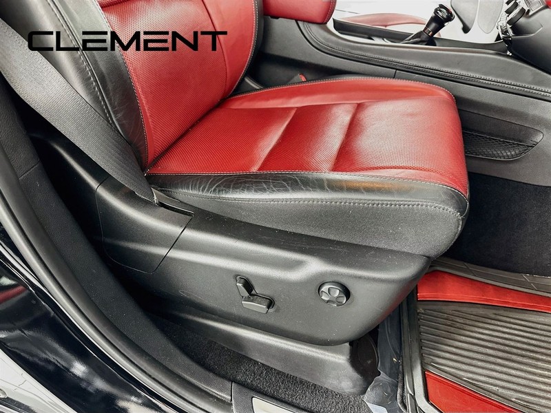 Dodge Durango Vehicle Full-screen Gallery Image 35