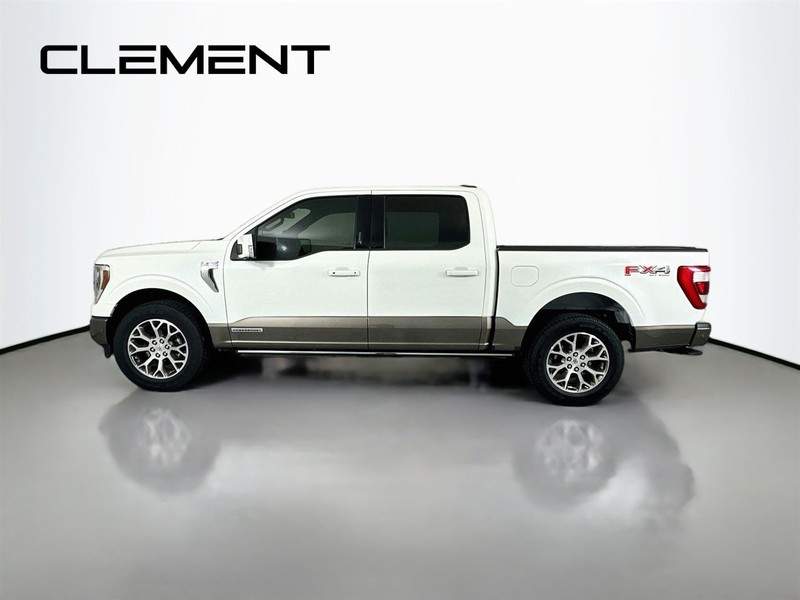 Ford F-150 Vehicle Full-screen Gallery Image 6