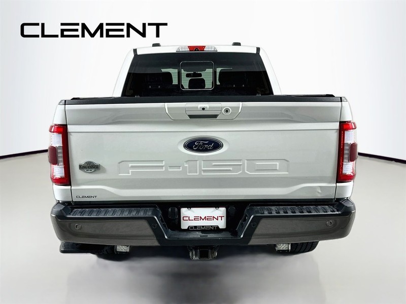 Ford F-150 Vehicle Full-screen Gallery Image 8