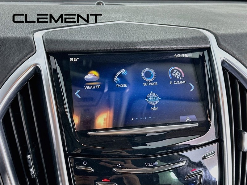 Cadillac SRX Vehicle Full-screen Gallery Image 19