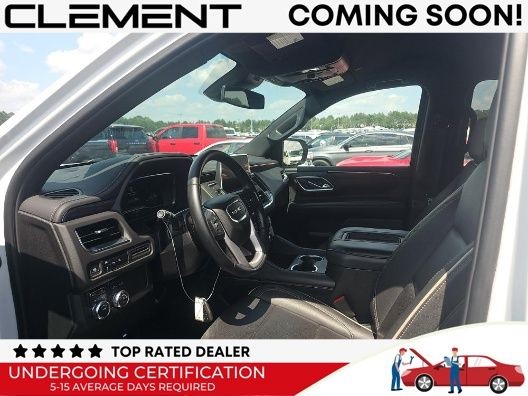 GMC Yukon XL Vehicle Image 03