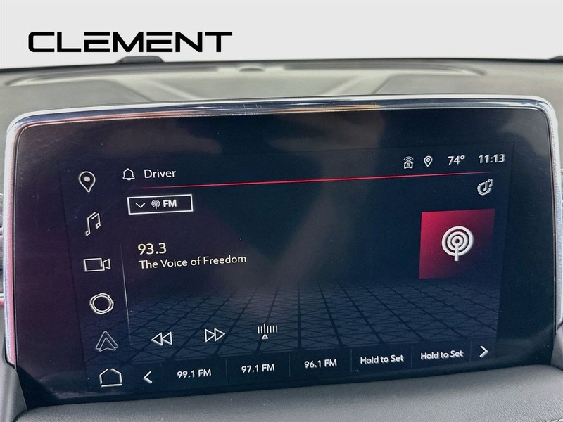 GMC Yukon XL Vehicle Full-screen Gallery Image 19