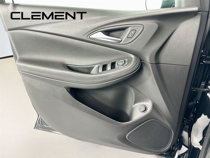 Buick Encore GX Vehicle Full-screen Gallery Image 27