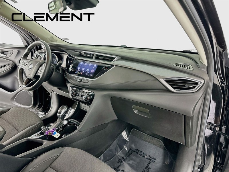 Buick Encore GX Vehicle Full-screen Gallery Image 33
