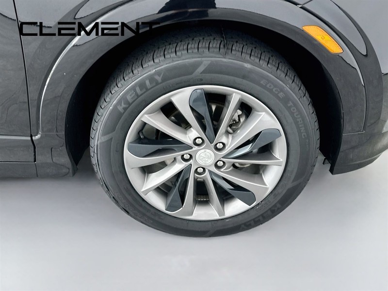 Buick Encore GX Vehicle Full-screen Gallery Image 35