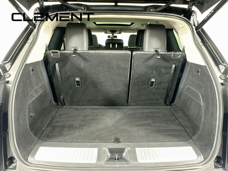 INFINITI QX60 Vehicle Image 11