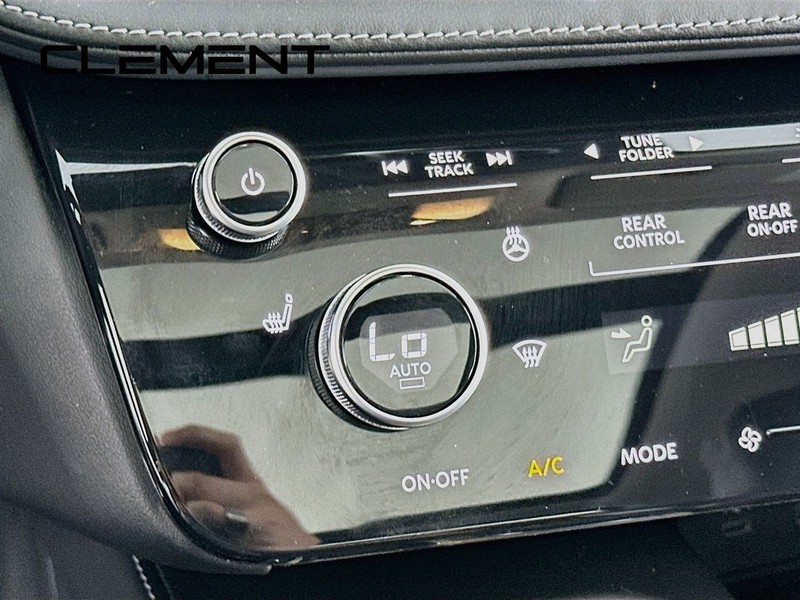 INFINITI QX60 Vehicle Image 23