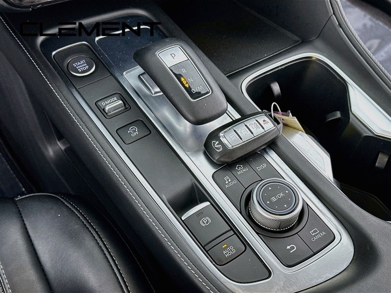 INFINITI QX60 Vehicle Image 24