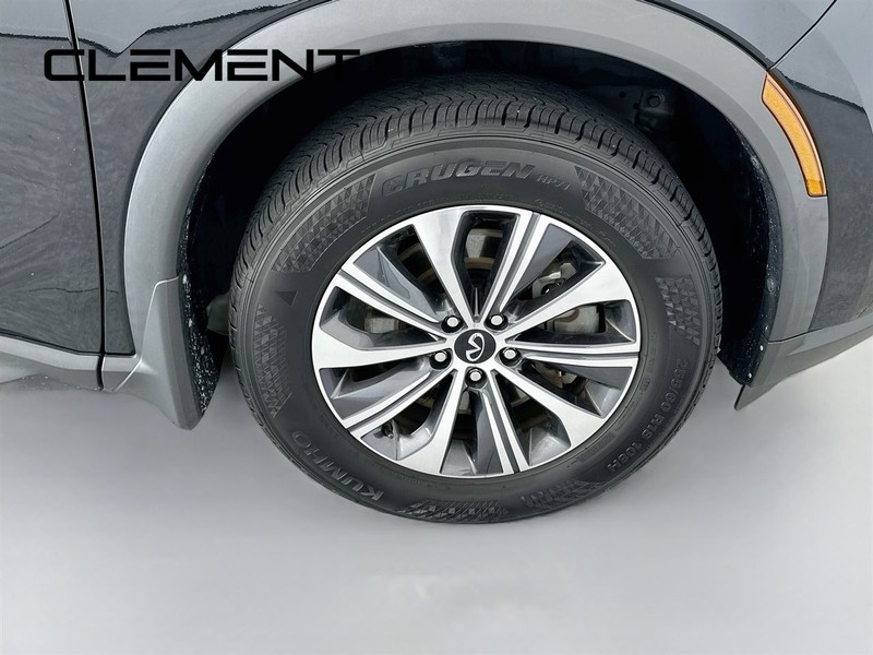 INFINITI QX60 Vehicle Image 38
