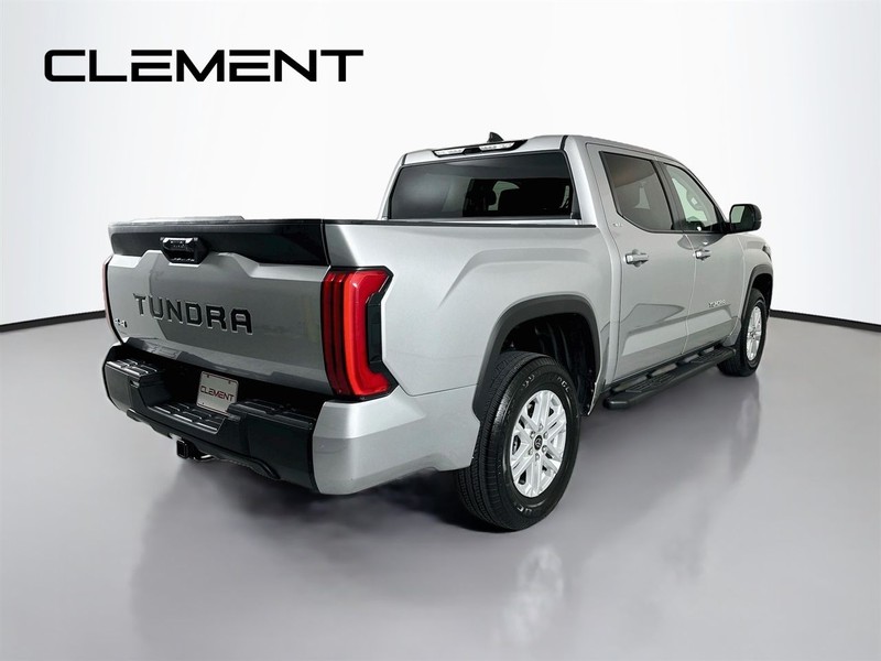 Toyota Tundra 4WD Vehicle Image 07