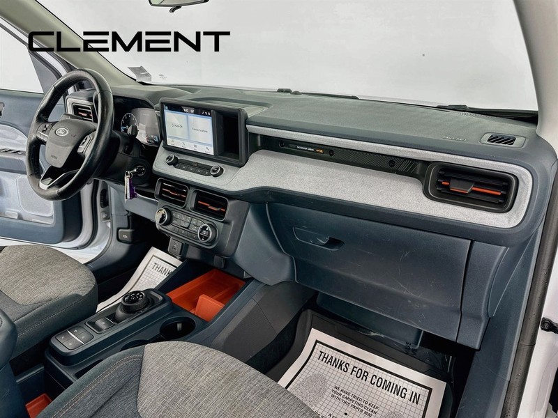 Ford Maverick Vehicle Full-screen Gallery Image 33