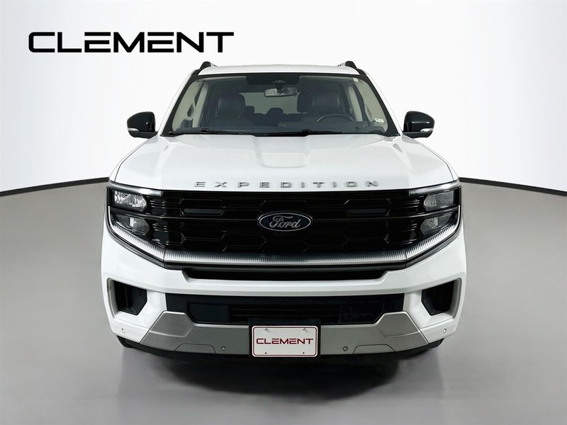 Ford Expedition Vehicle Image 03