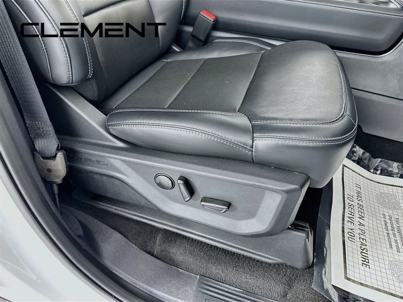 Ford Expedition Vehicle Image 36
