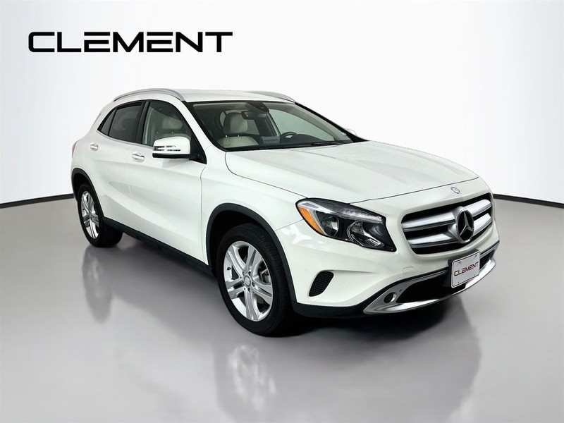 Mercedes-Benz GLA Vehicle Image 05