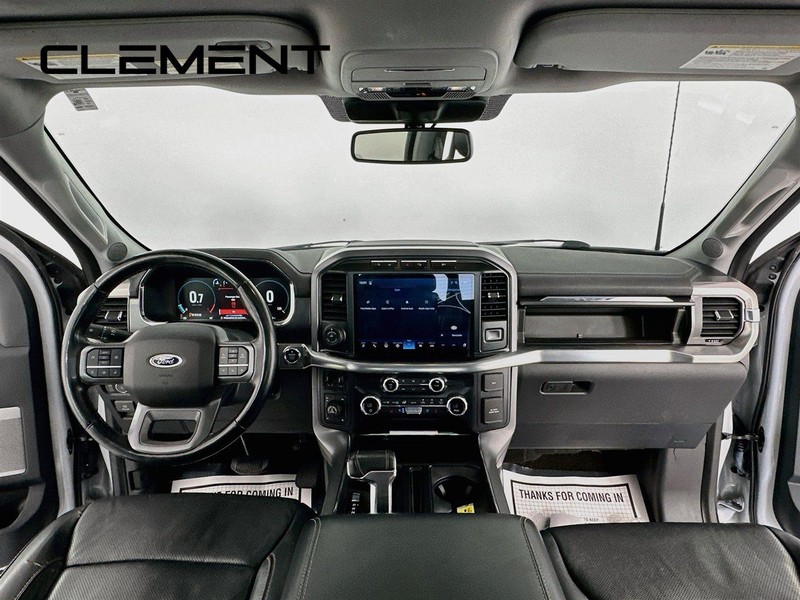 Ford F-150 Vehicle Full-screen Gallery Image 10
